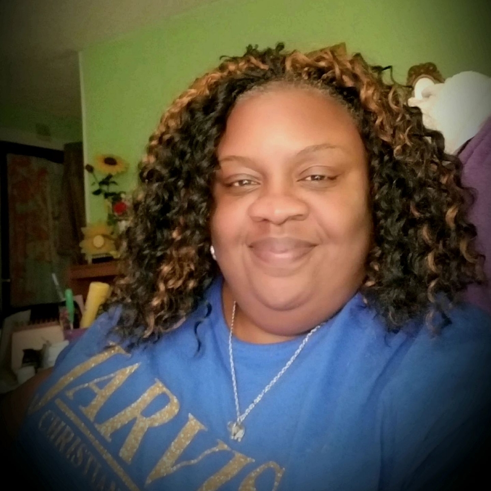 Meet your Posher, Pamela